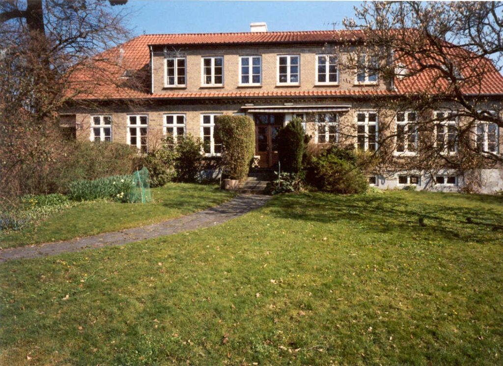 Privatboligen ved Gråsten nu gamle Apotek - 2002
